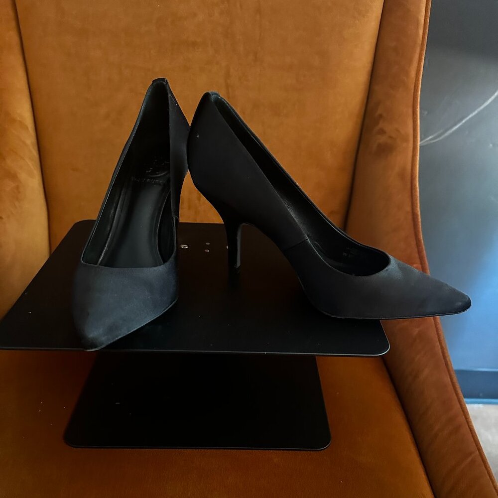 Tory Birch Pumps